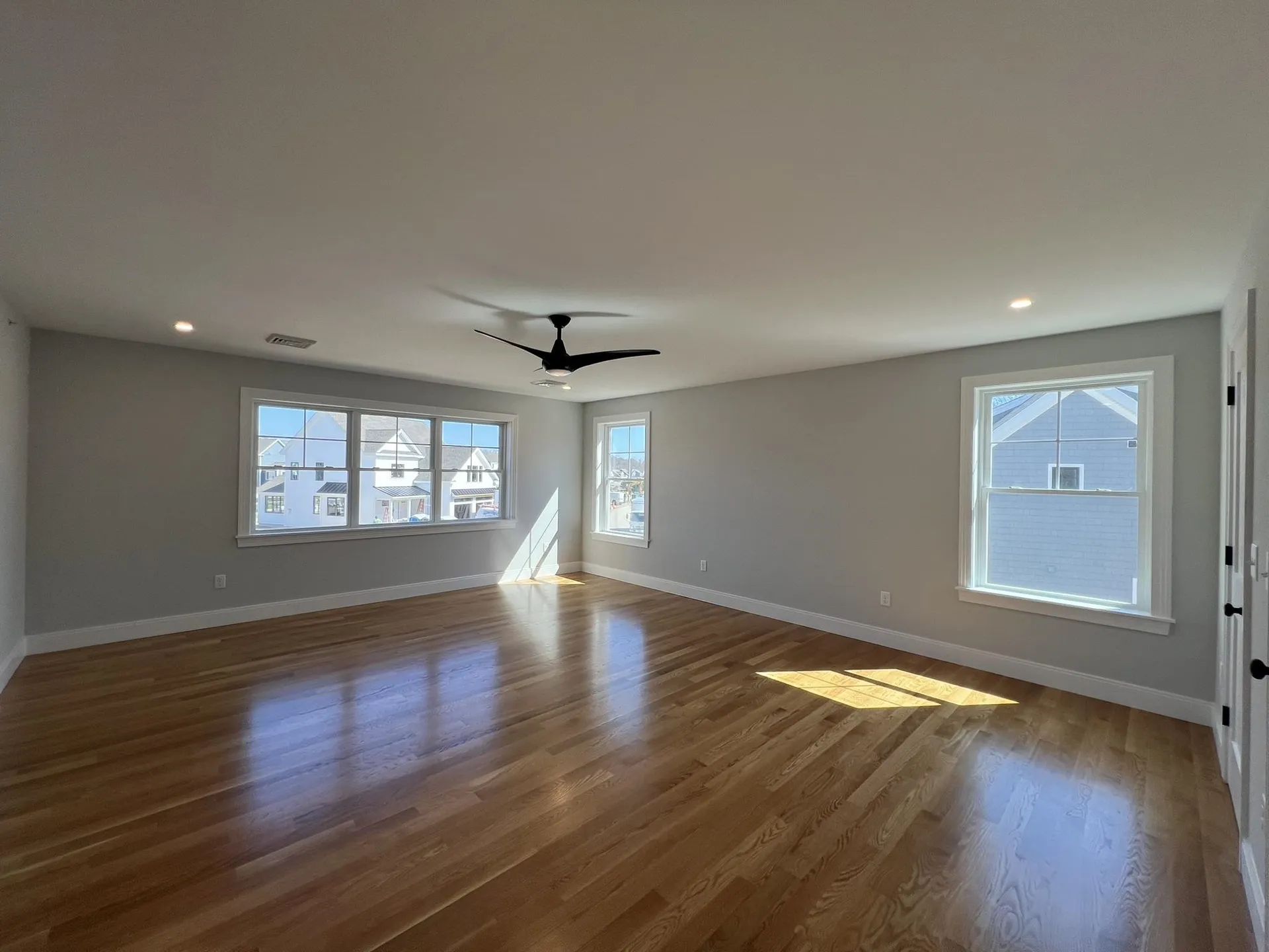 198 Sage Lane Portsmouth NH 03801