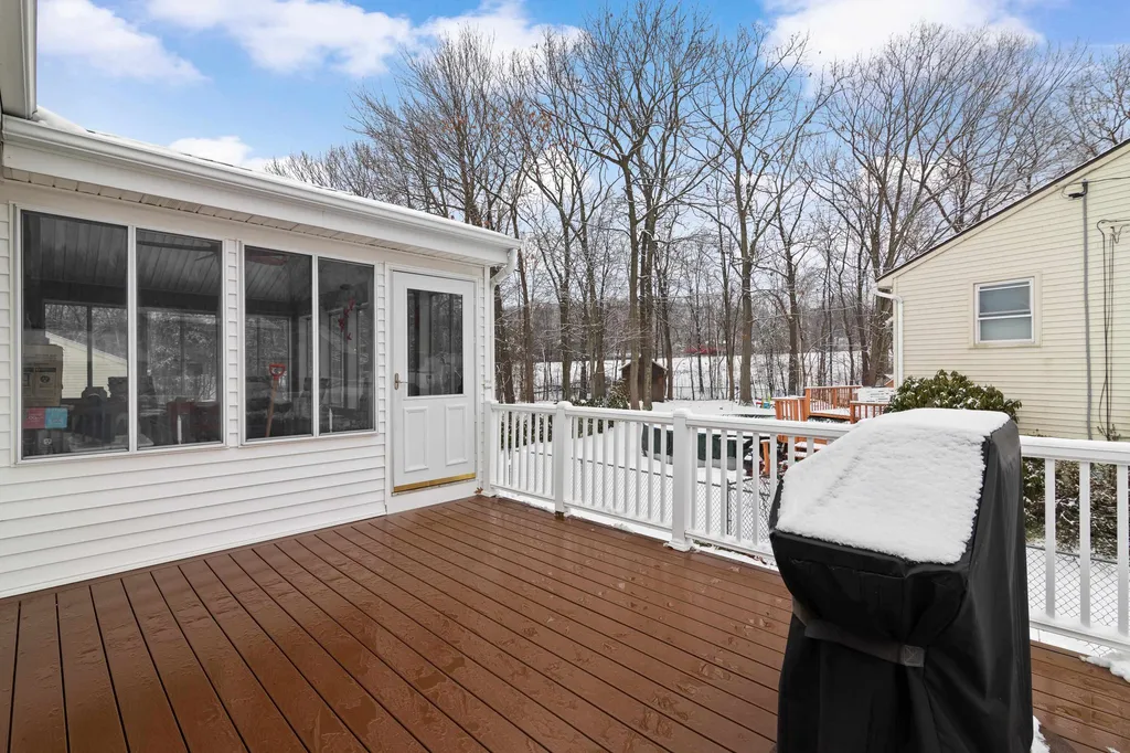 366 Blevens Drive Manchester NH 03104