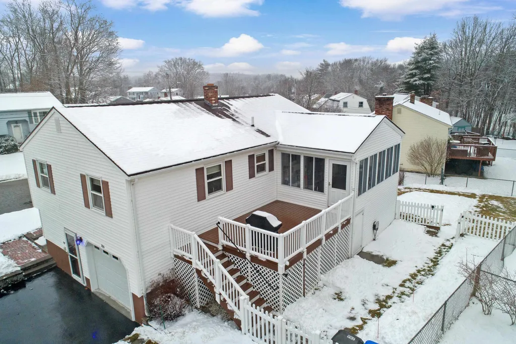 366 Blevens Drive Manchester NH 03104