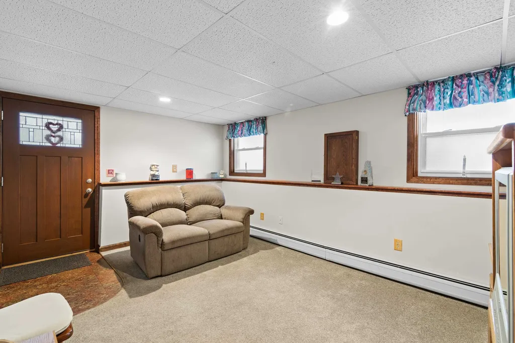 366 Blevens Drive Manchester NH 03104