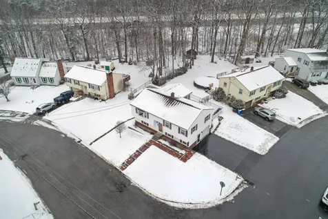 366 Blevens Drive Manchester NH 03104