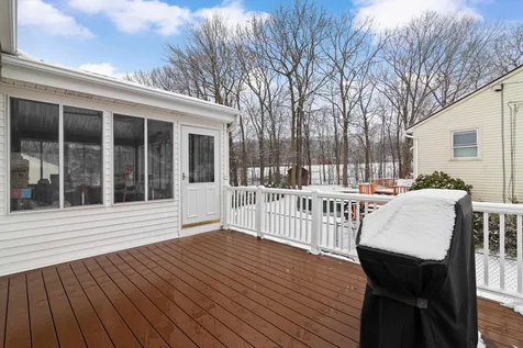 366 Blevens Drive Manchester NH 03104