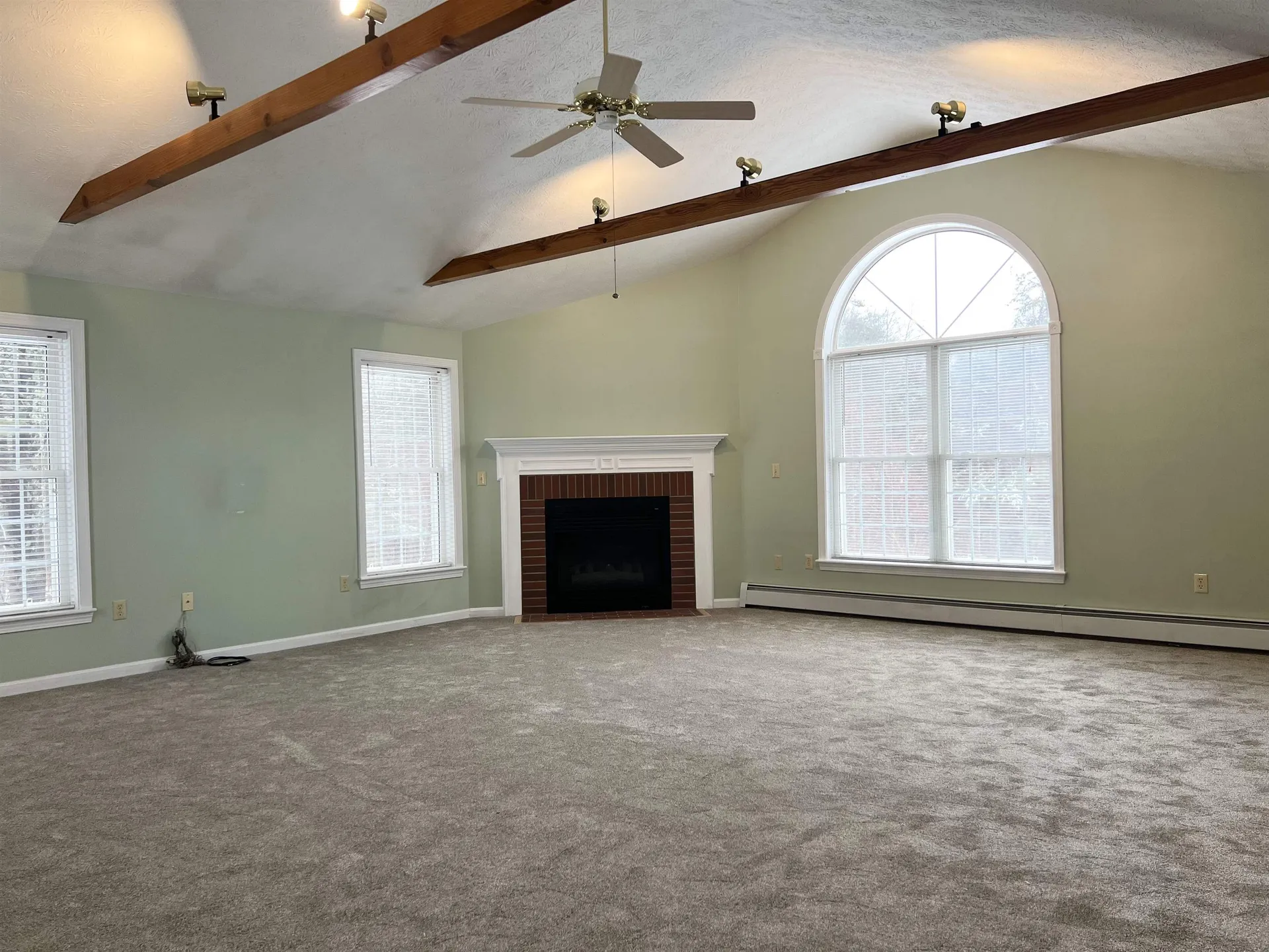 20 Butterfield Lane Bedford NH 03110