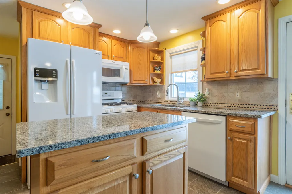 25 June Street Nashua NH 03060