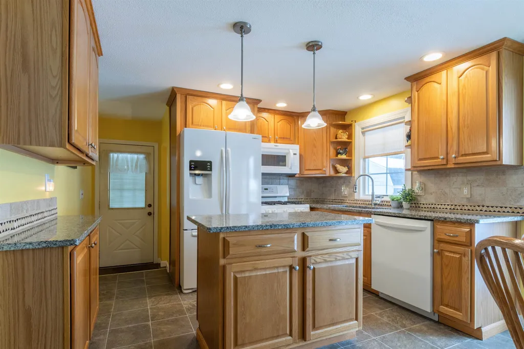 25 June Street Nashua NH 03060