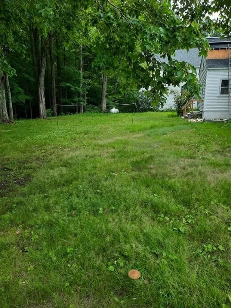 23 West Union Street Goffstown NH 03045