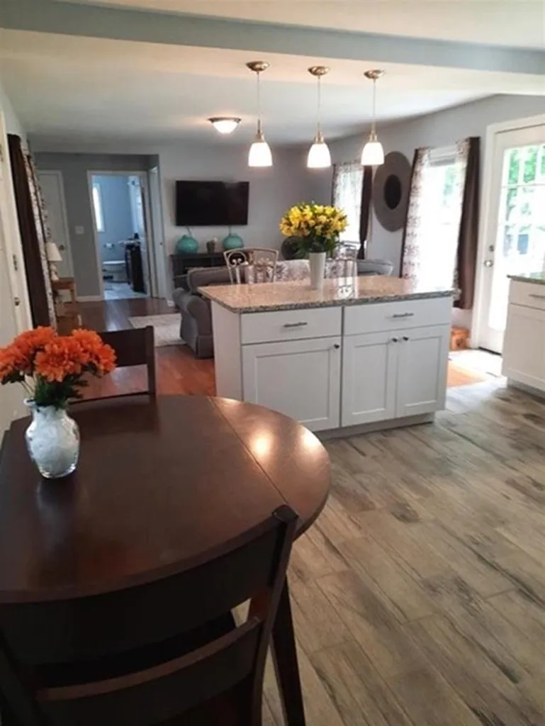 23 West Union Street Goffstown NH 03045