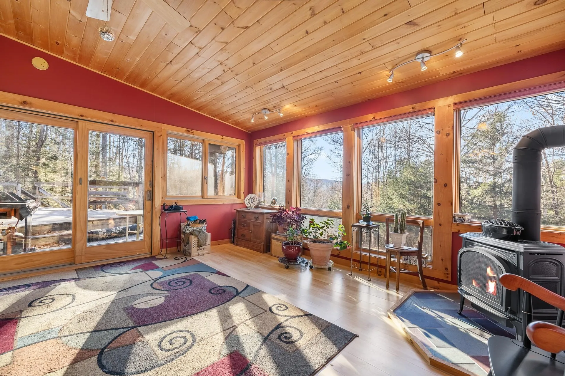 136 Kluge Road Enfield NH 03748