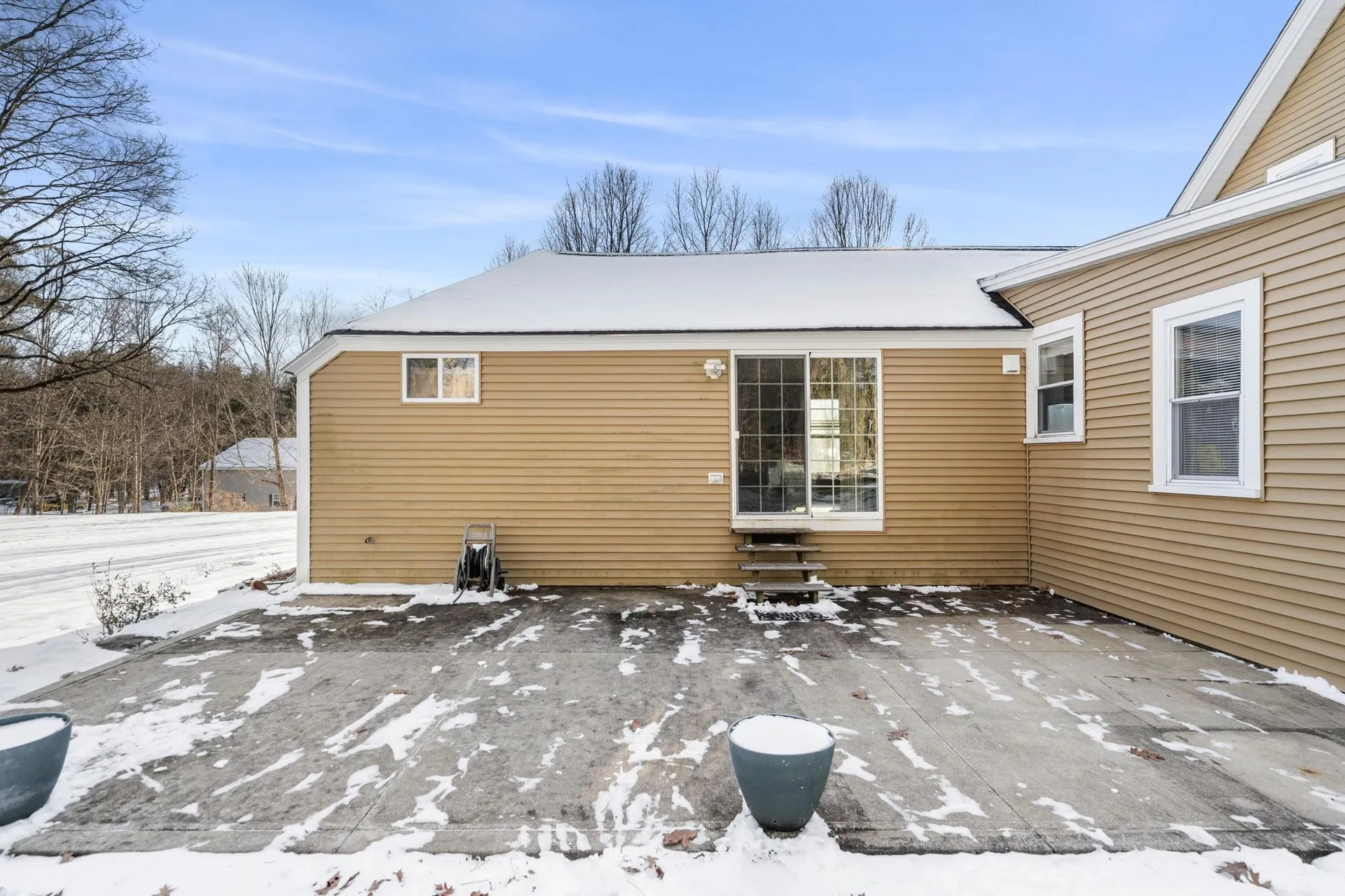 42 Scribner Road Fremont NH 03044-3405