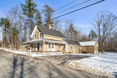 42 Scribner Road Fremont NH 03044-3405