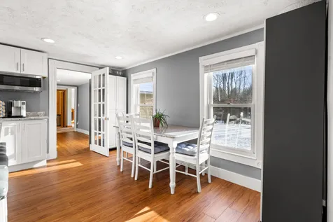 42 Scribner Road Fremont NH 03044-3405