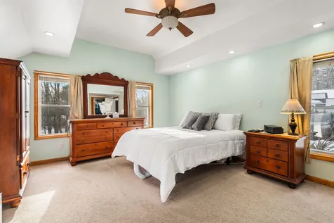 42 Scribner Road Fremont NH 03044-3405