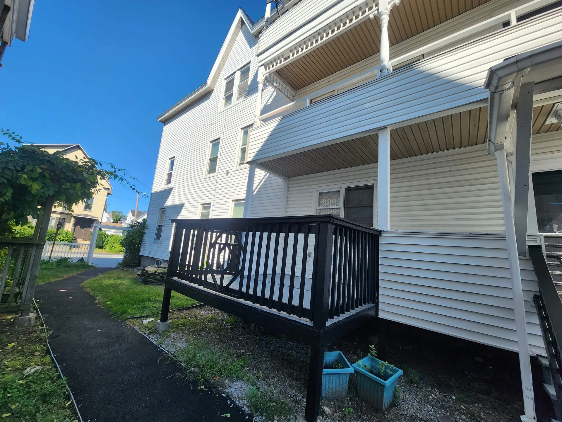 17 Rimmon Street Manchester NH 03102