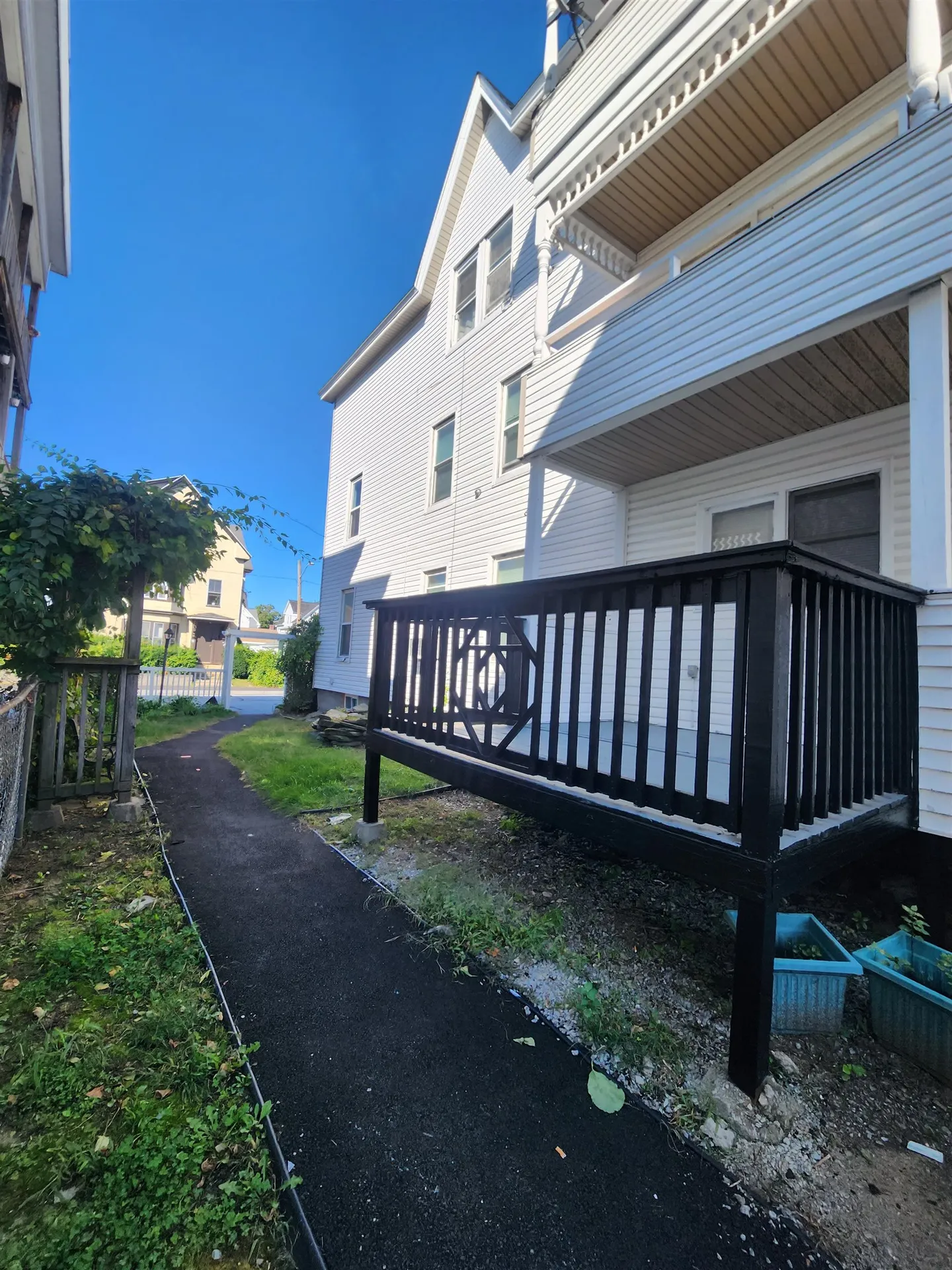 17 Rimmon Street Manchester NH 03102