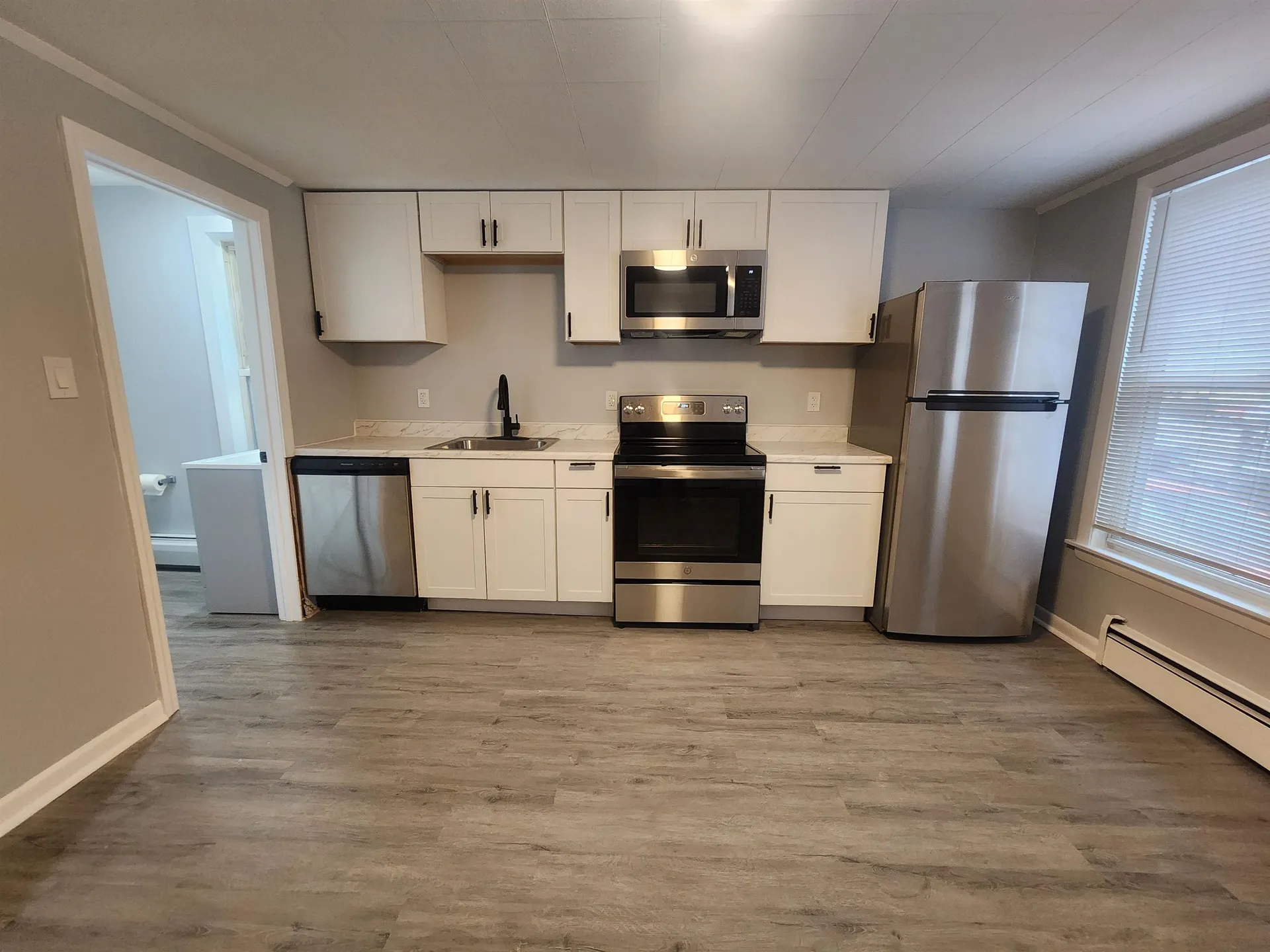 17 Rimmon Street Manchester NH 03102