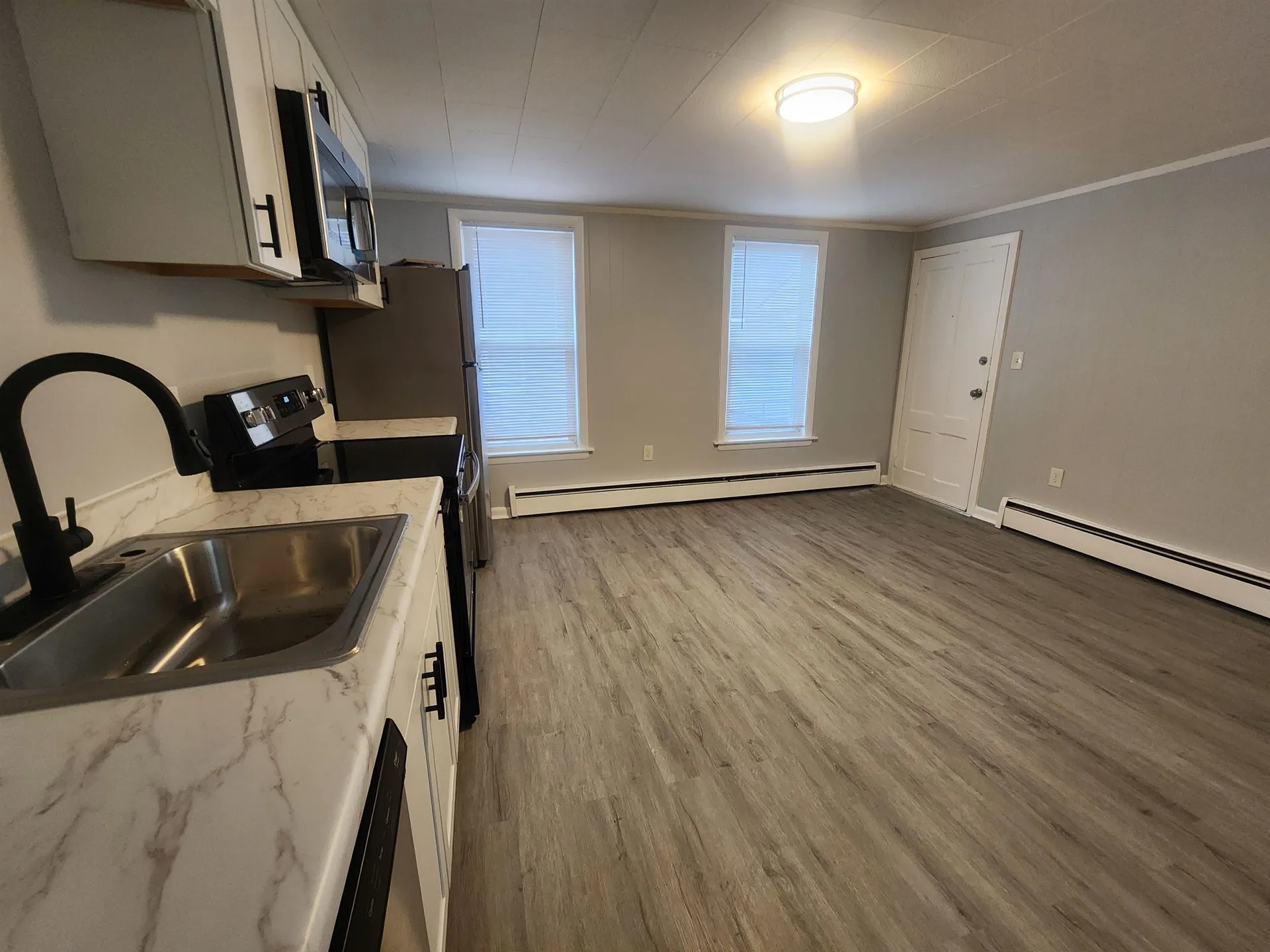 17 Rimmon Street Manchester NH 03102