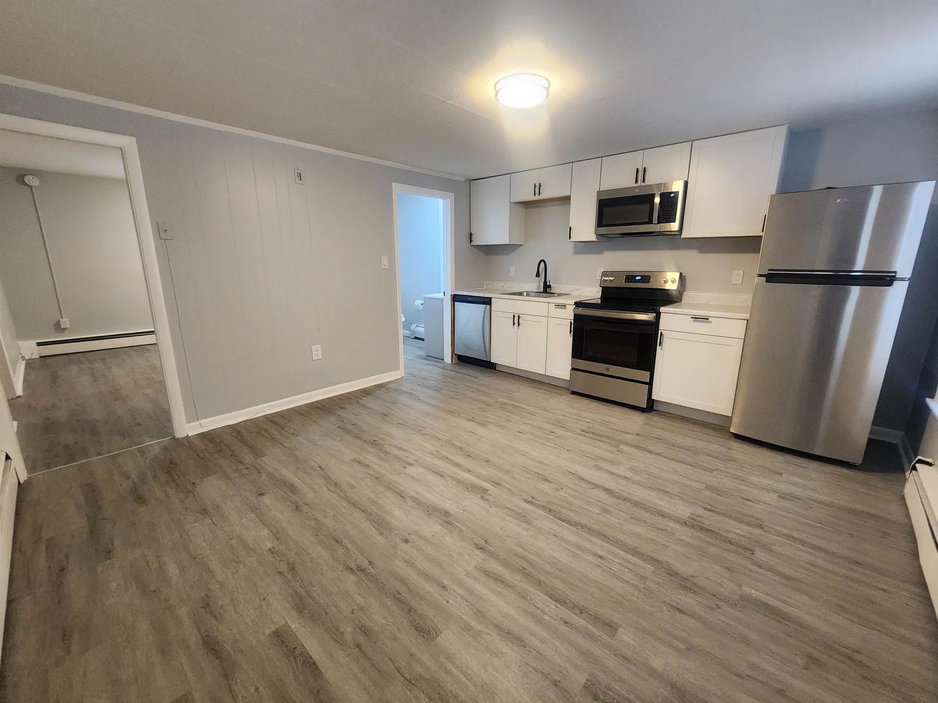 17 Rimmon Street Manchester NH 03102