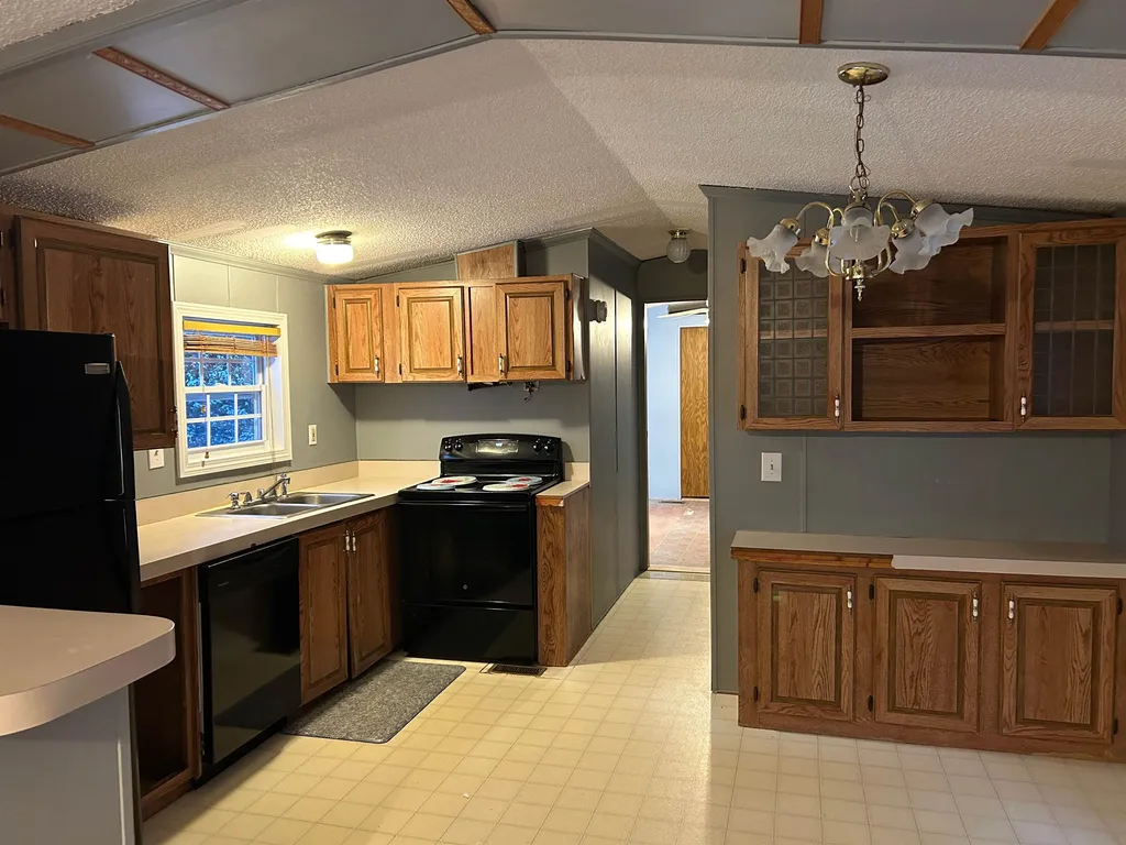 1 Arbor Way Rochester NH 03867