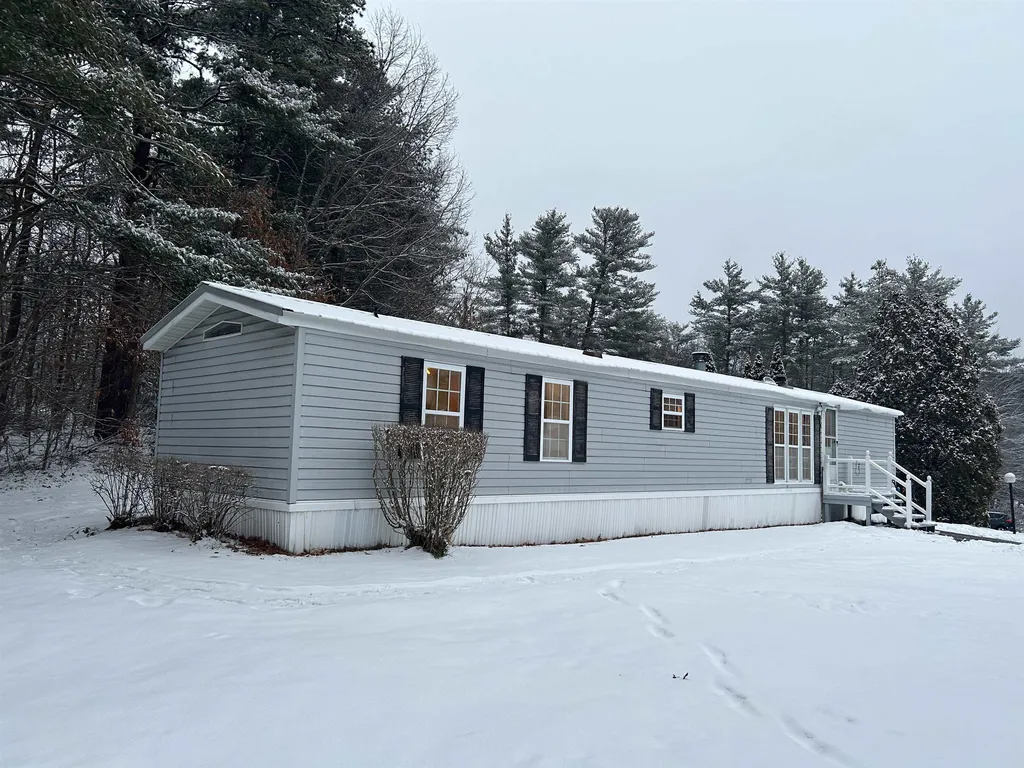 1 Arbor Way Rochester NH 03867