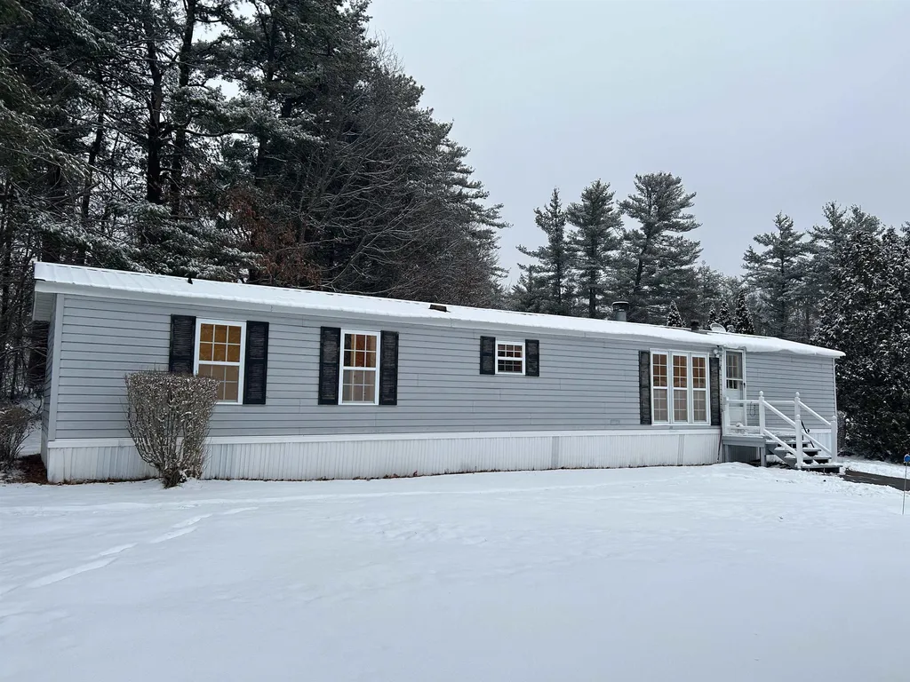 1 Arbor Way Rochester NH 03867