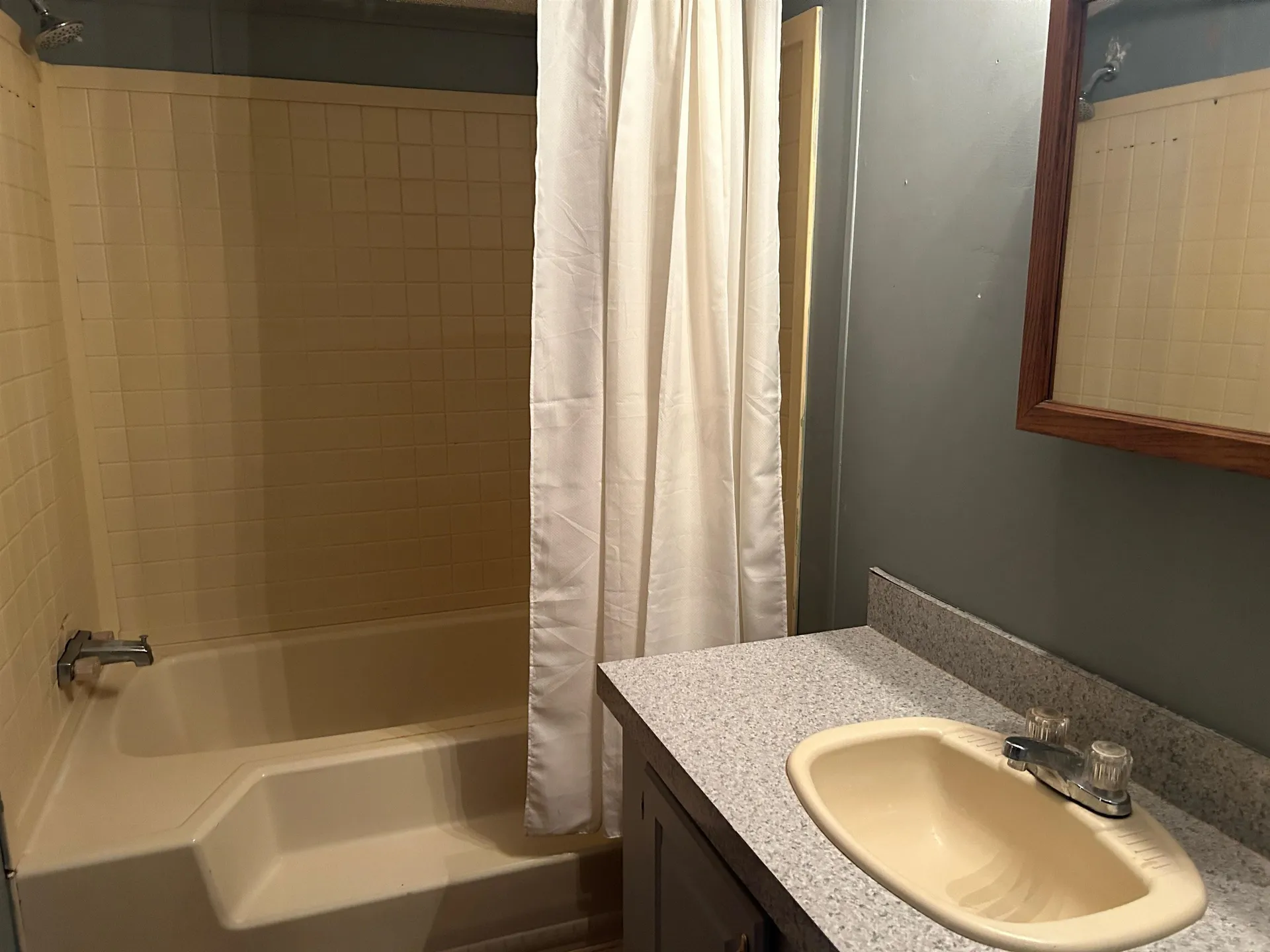 1 Arbor Way Rochester NH 03867