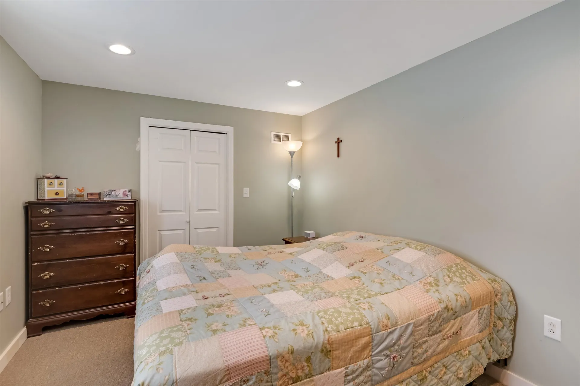 106 Fields Road Middlebury VT 05473