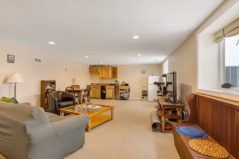 106 Fields Road Middlebury VT 05473