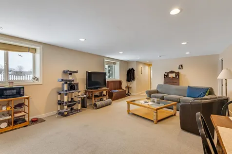 106 Fields Road Middlebury VT 05473