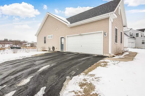 106 Fields Road Middlebury VT 05473