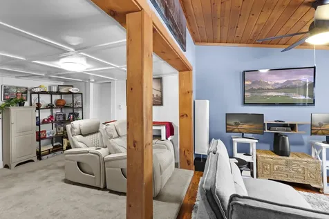 29 W Knox Marsh Road Dover NH 03820