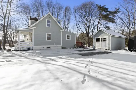 29 W Knox Marsh Road Dover NH 03820