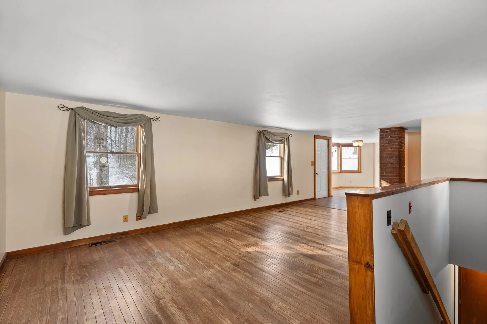 10 Bobbinshop Road Chelsea VT 05038