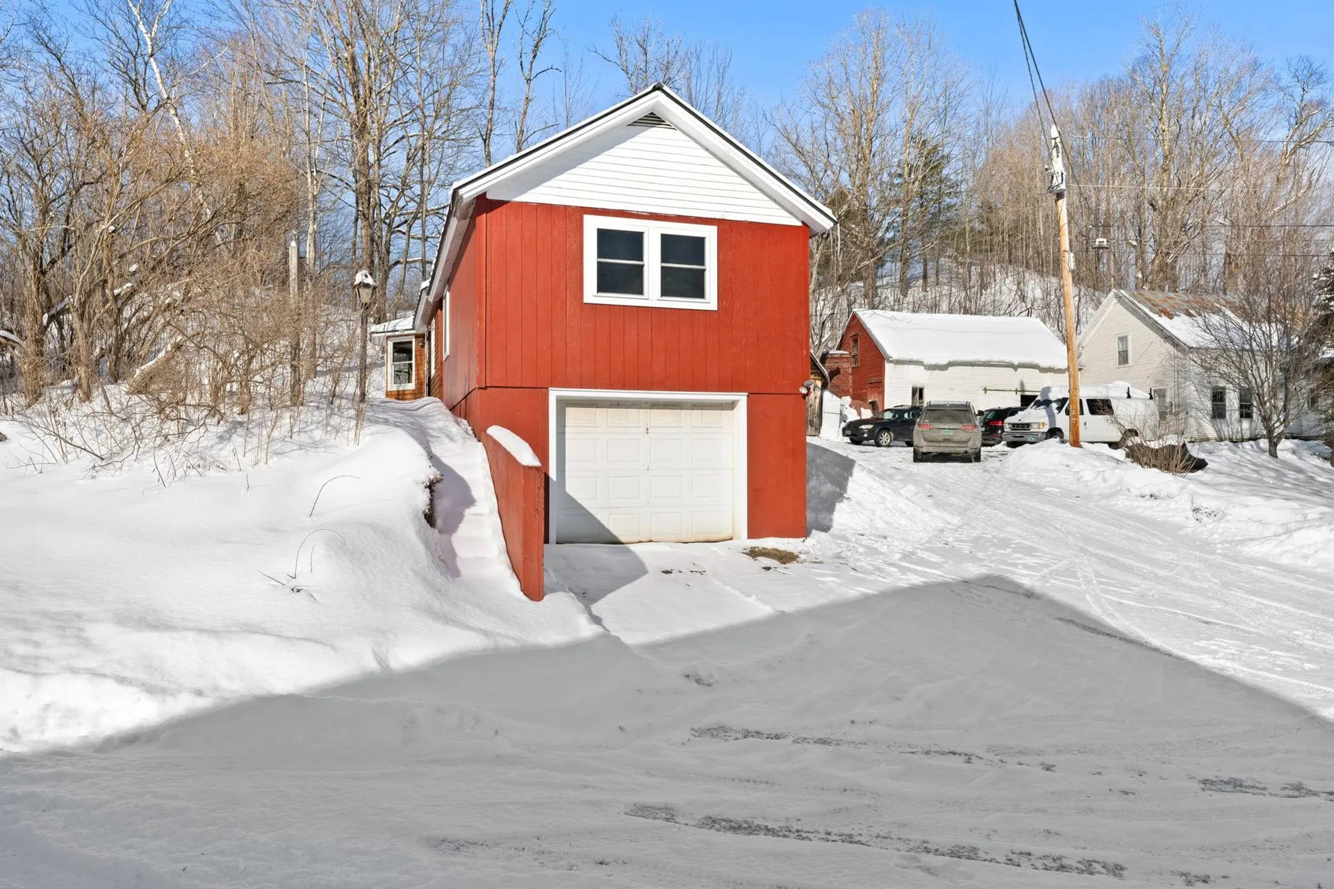 10 Bobbinshop Road Chelsea VT 05038