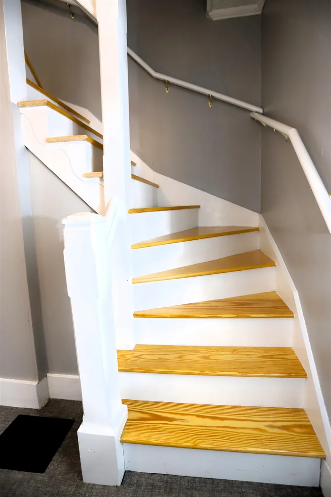 16 Short Street Newport City VT 05855