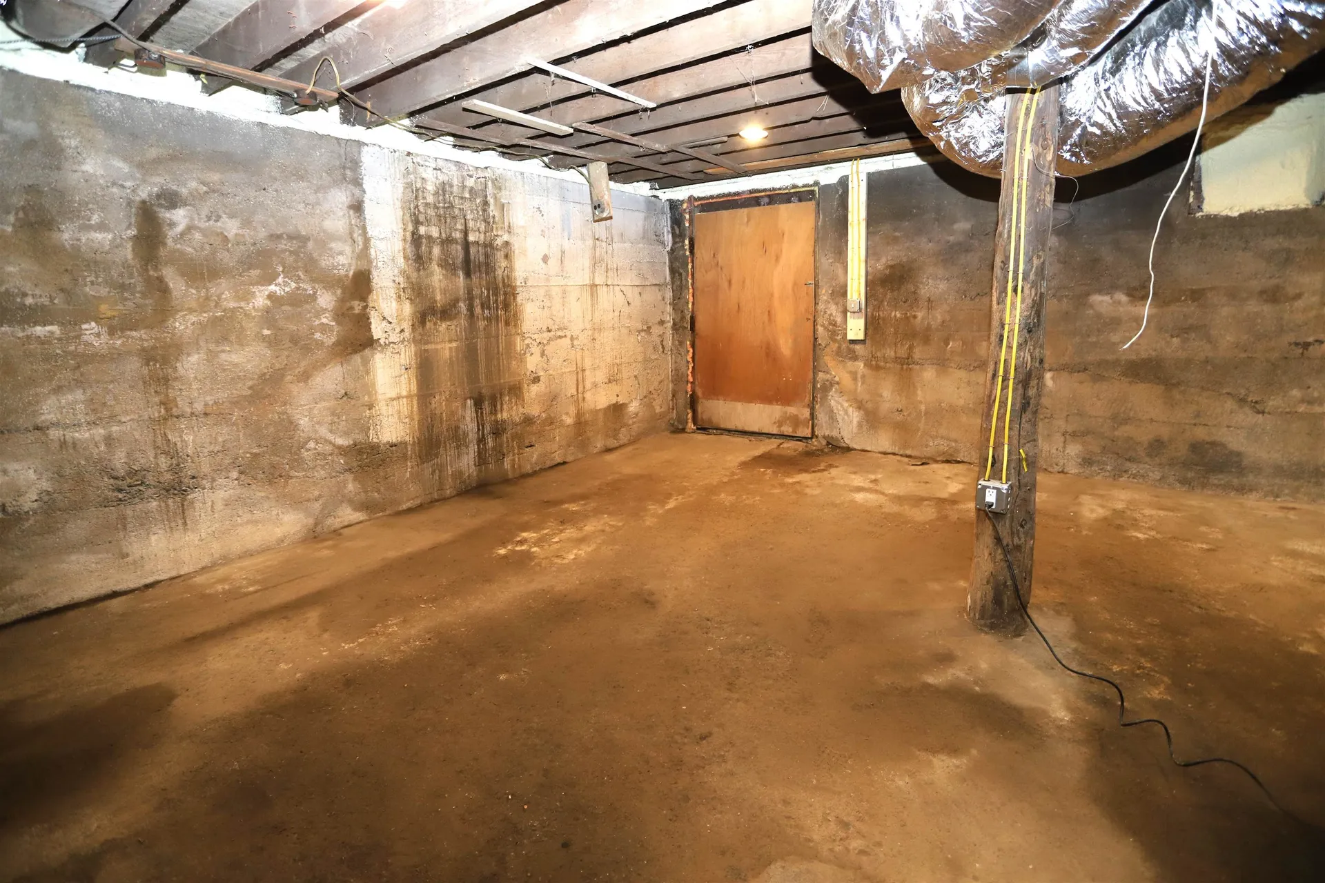 16 Short Street Newport City VT 05855