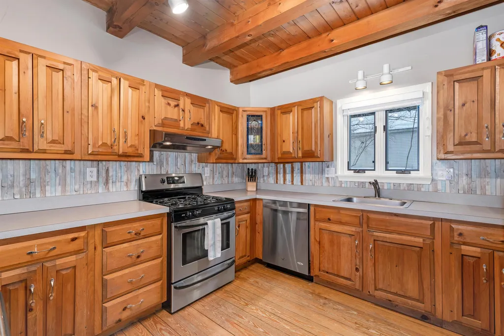 4 Park View Lane Meredith NH 03253