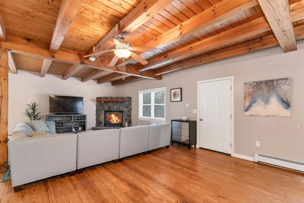 4 Park View Lane Meredith NH 03253