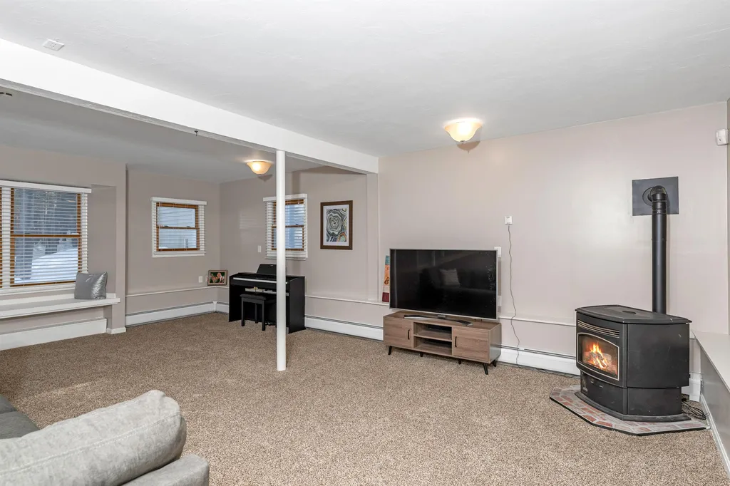 4 Park View Lane Meredith NH 03253