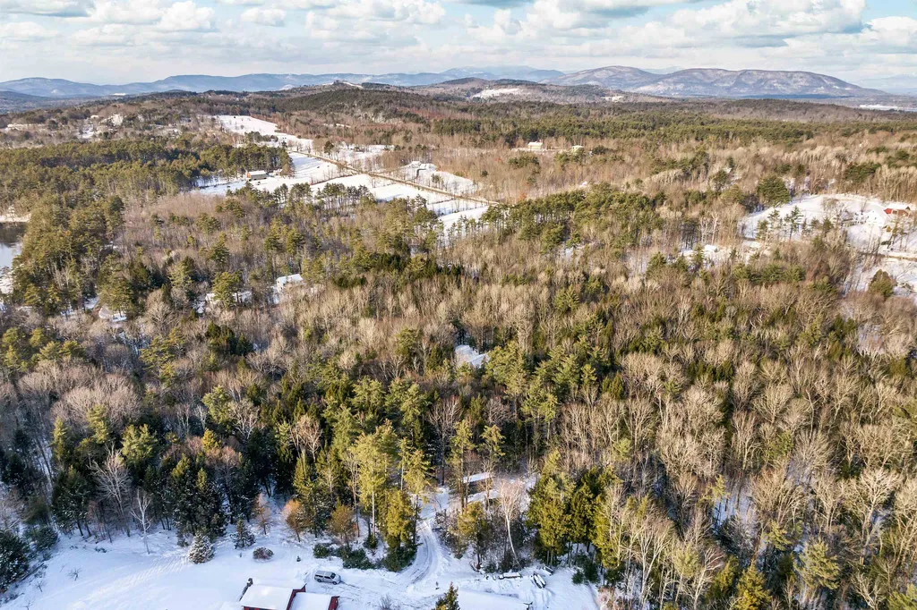 4 Park View Lane Meredith NH 03253