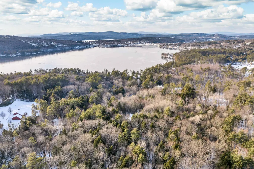 4 Park View Lane Meredith NH 03253