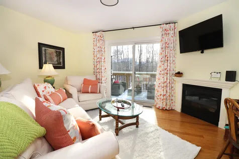 58 Breckenridge Way Laconia NH 03246