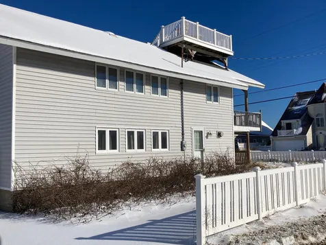 64 Ocean Drive Seabrook NH 03874