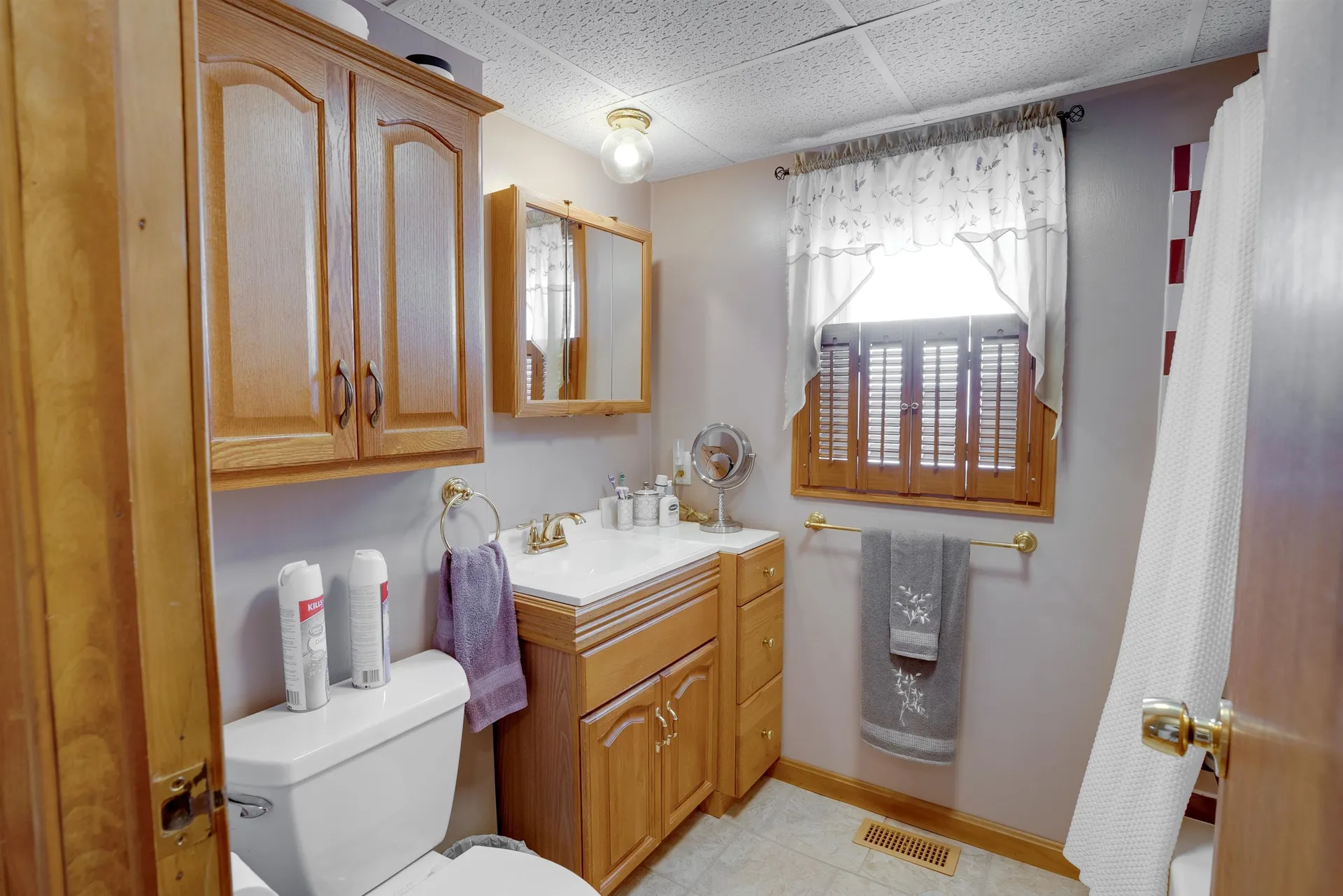 22 Regina Avenue Raymond NH 03077