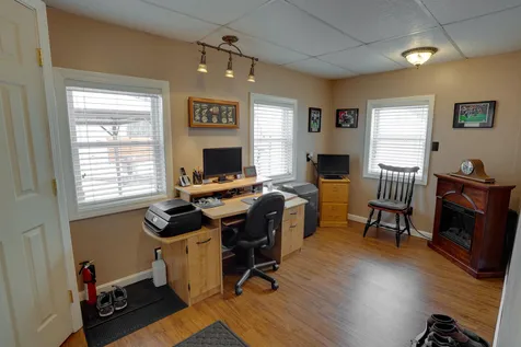 22 Regina Avenue Raymond NH 03077