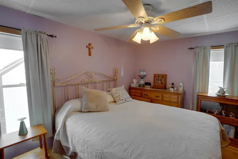 22 Regina Avenue Raymond NH 03077