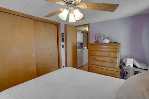22 Regina Avenue Raymond NH 03077