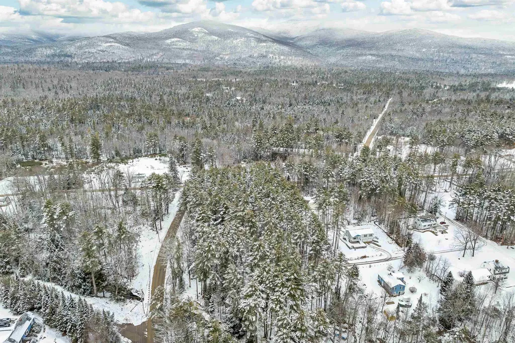 12 Mill Pond Road Tuftonboro NH 03850