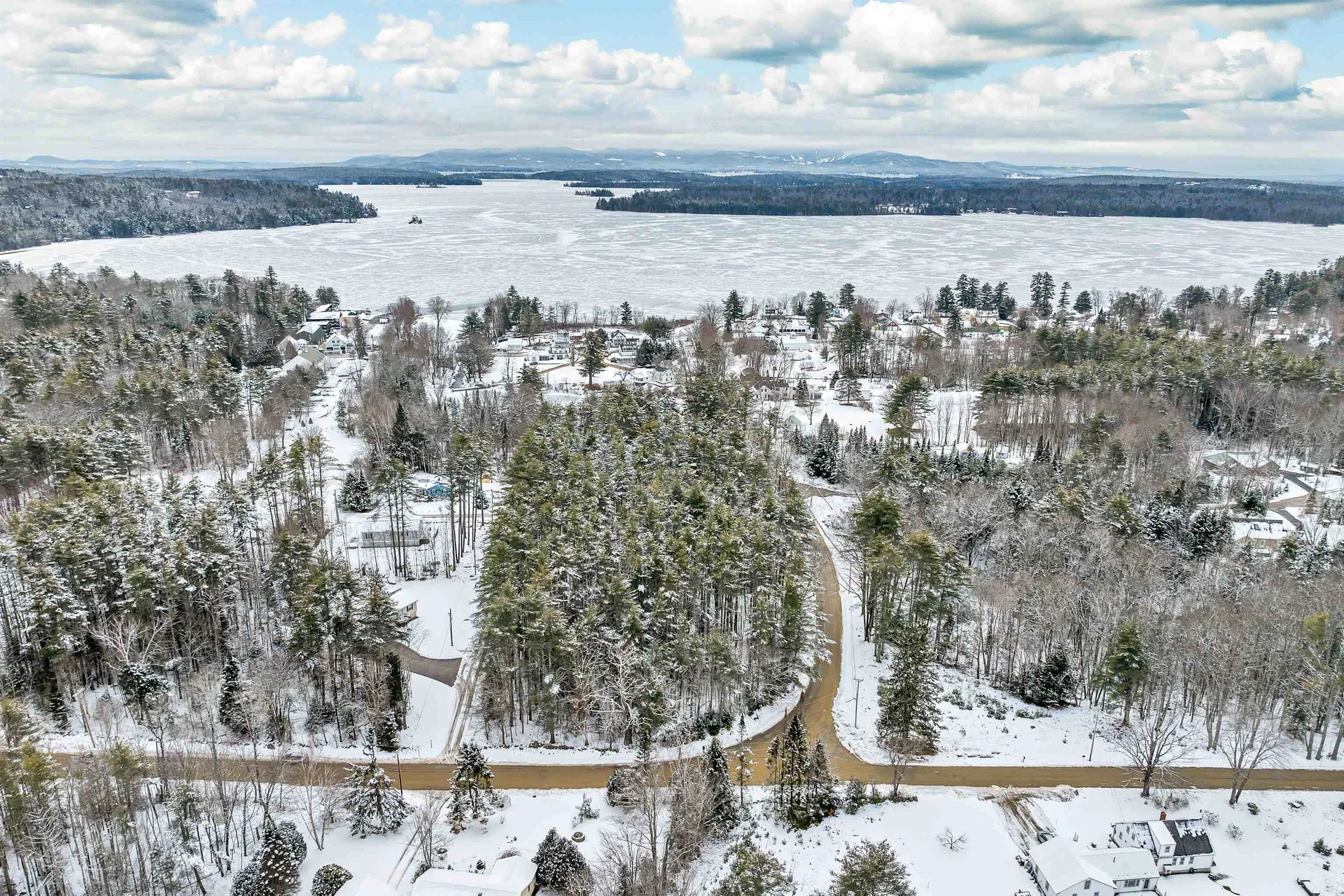 12 Mill Pond Road Tuftonboro NH 03850