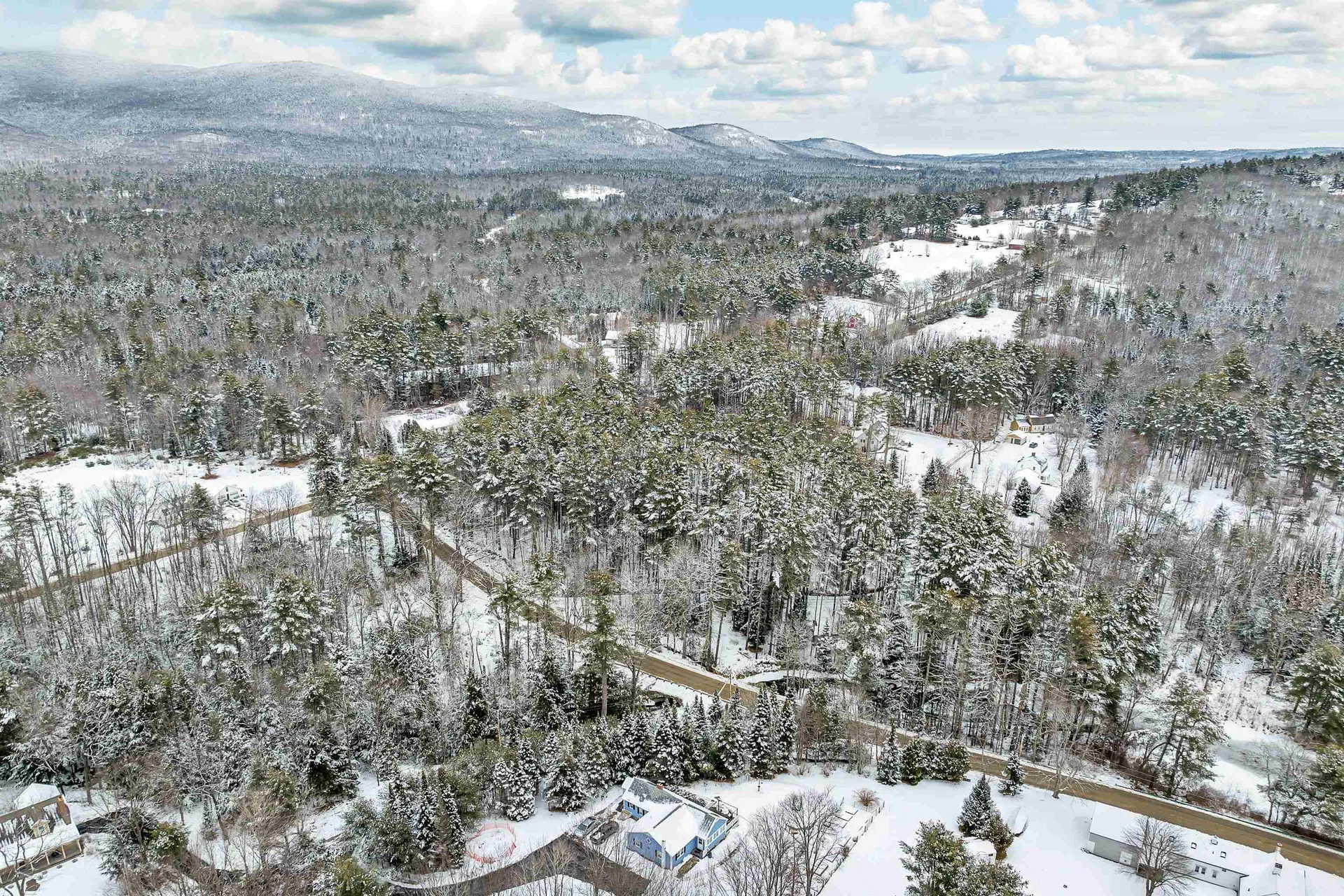 12 Mill Pond Road Tuftonboro NH 03850