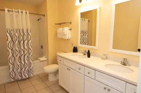 413/415 Qtr. I I Jackson Gore Inn Ludlow VT 05149